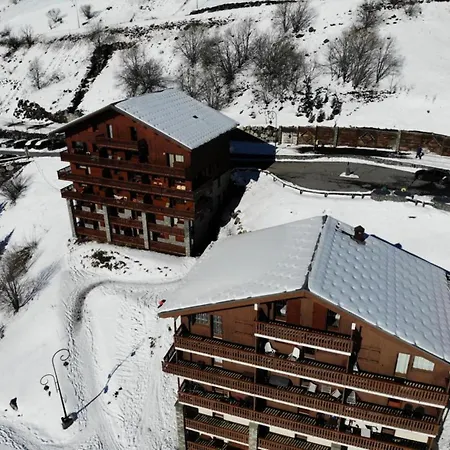 Courmayeur - Renove Aux Pieds Des Pistes Pour 8 Personnes Mae-4104 Apartment